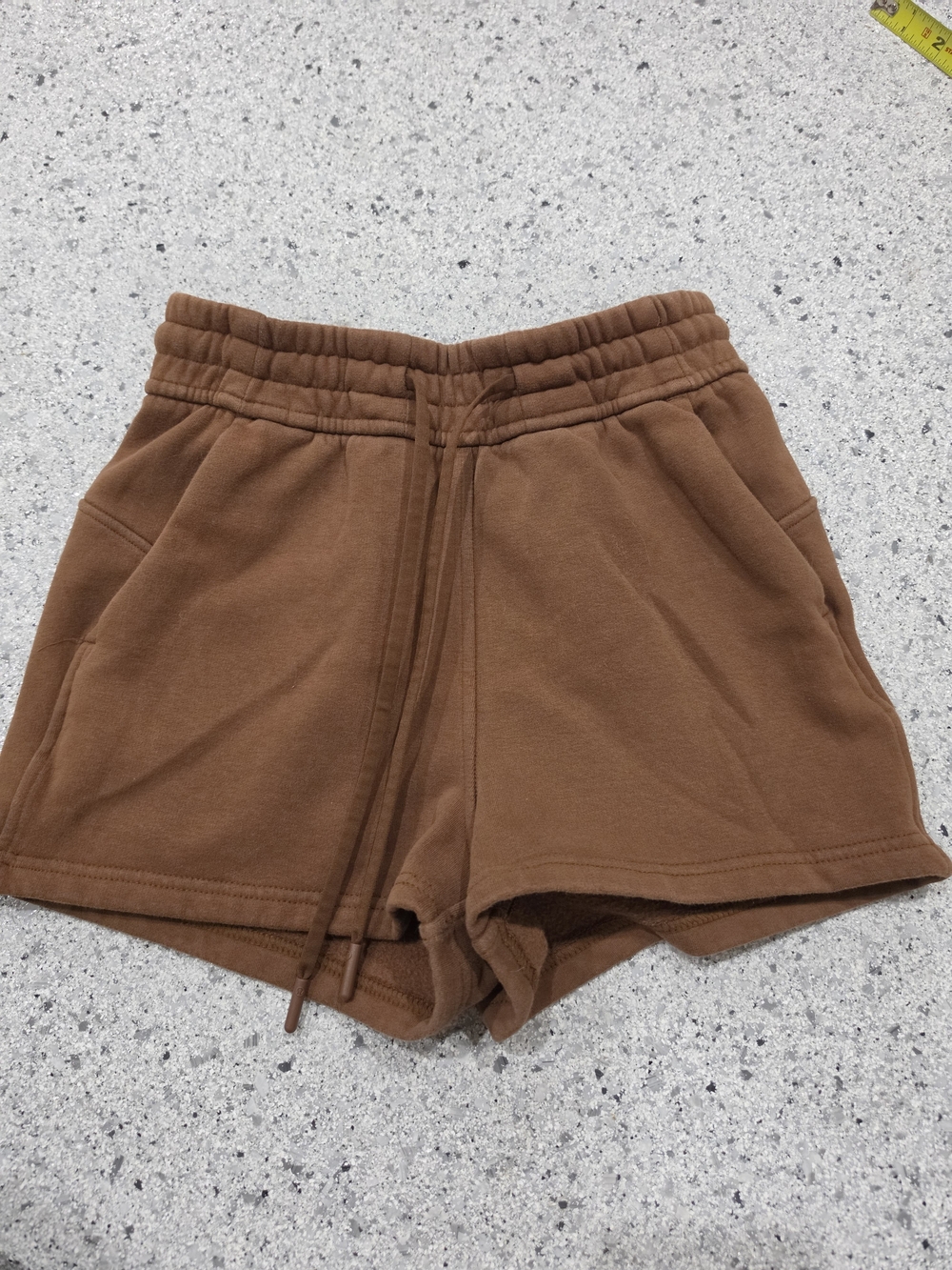 Lululemon Loungeful High-Rise Short 4” Roasted Brown Size 0